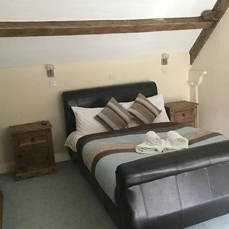The Coachman Locanda Hutton Bushel