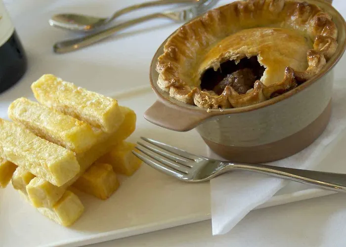 The Coachman 4* Hutton Bushel