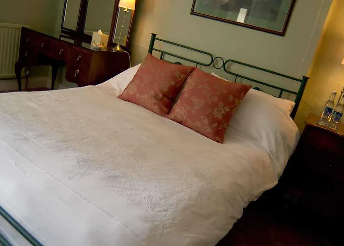 The Coachman Hutton Bushel