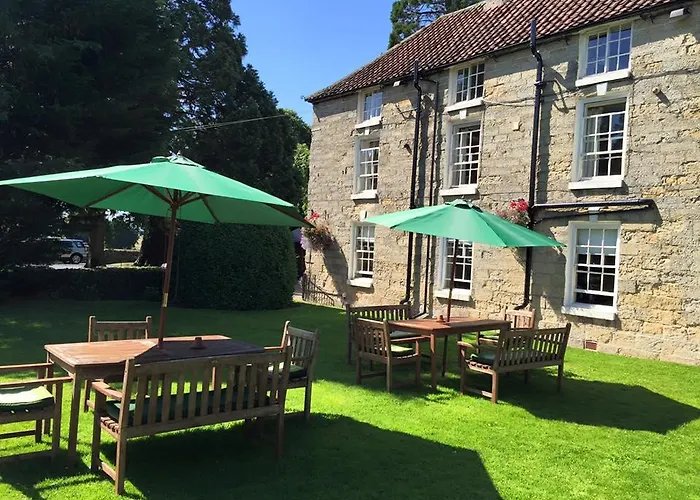 The Coachman Inn Hutton Bushel